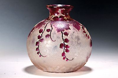 Image 26966668 - Kugelvase, Legras, St. Denis, um 1900-14, farbloses Glas geätzt und geschnitten, ...