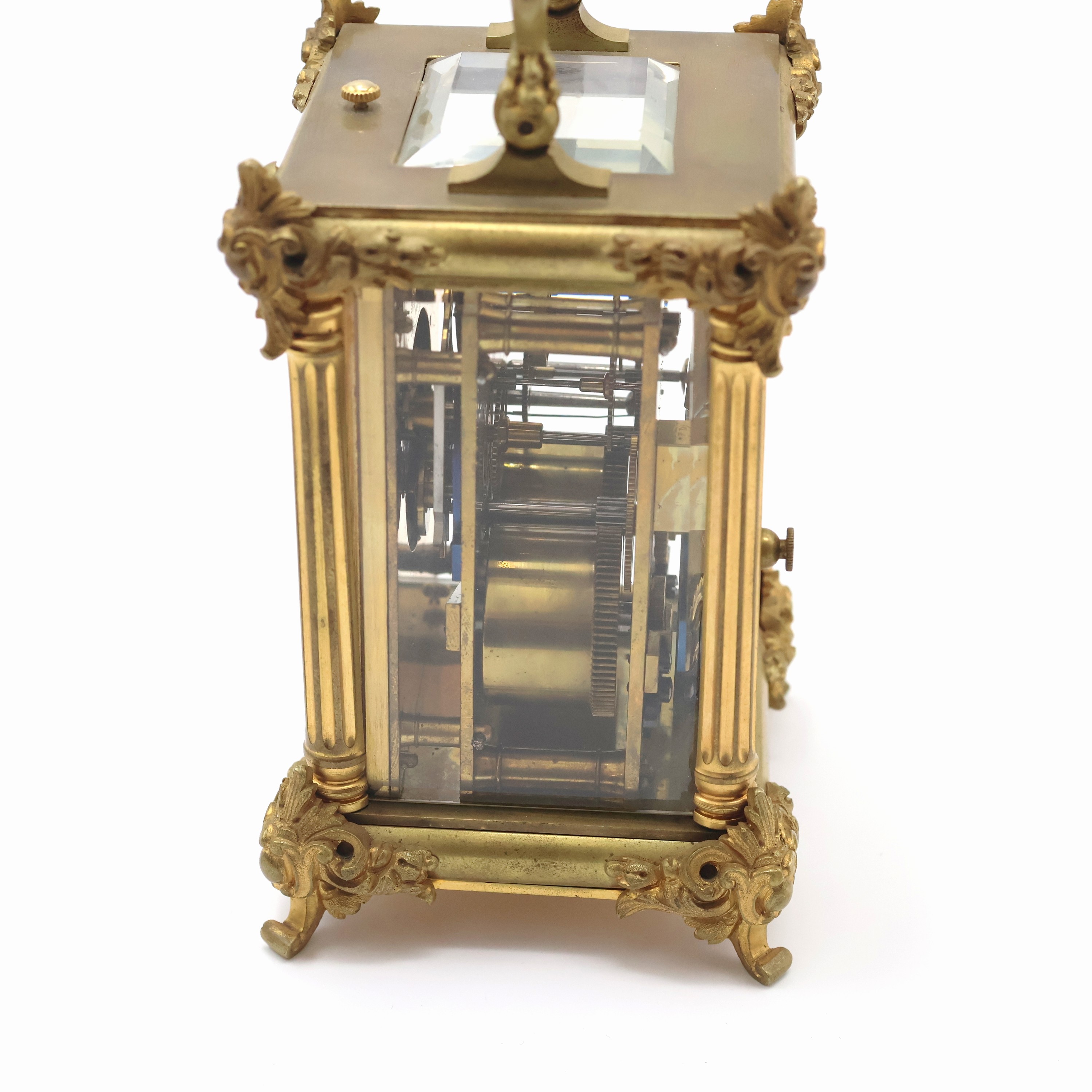 Detail c: HENRI JACOT 8 Tage Reiseuhr mit Schlagwerk und Repetition, Frankreich um 1880, Messinggeh. m. Verzierung 5-fach vergl., verg. Frontplatte m. ...
