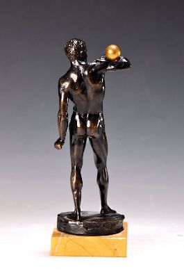 Image 26966866 - Marcus Fritzsche, Bildhauer 19./20.Jh., Bronzeskulptur, Kugel balancierender ...