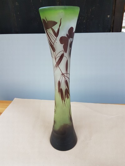 26966960d - Große Vase, Emile Gallé, um 1900-10, Dekor von filigranen Gräsern und ...