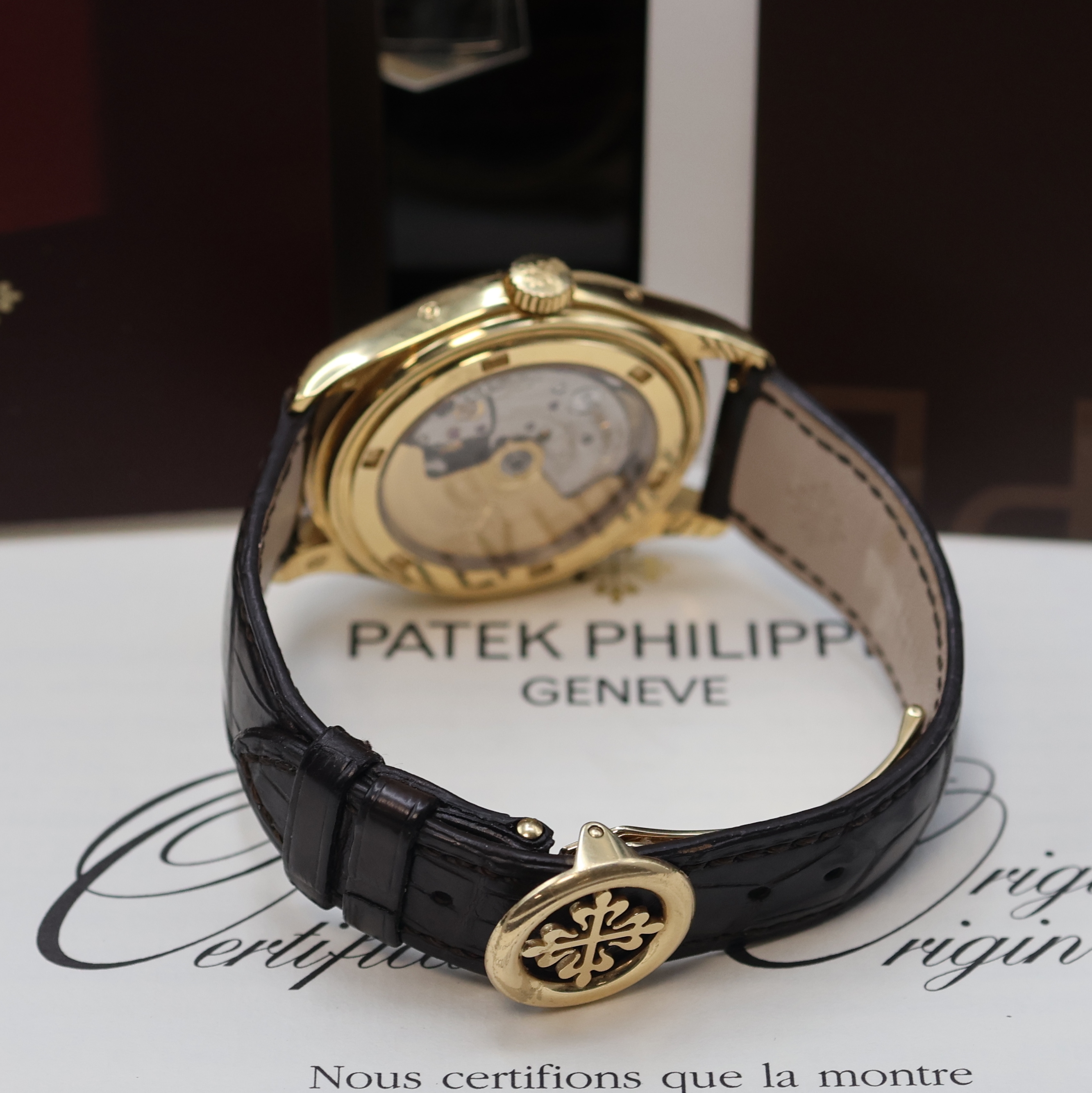 Detail b: PATEK PHILIPPE hochfeiner und seltener, astronomischer Jahreskalender in GG 750/000 Referenz 5146J-010, Automatik, beids. vergl., Boden verschr., ...