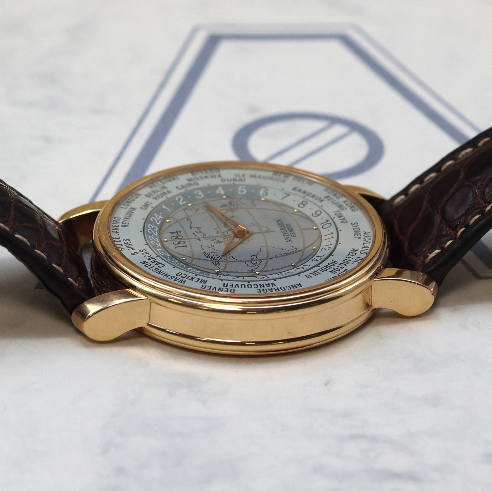 Detail e: ANDERSEN GENEVE 1884 seltene, auf 120 Stück limitierte Weltzeit-Armbanduhr in RG 750/000, Automatik, hergestellt als Hommage an Sir Stanford Fleming ...