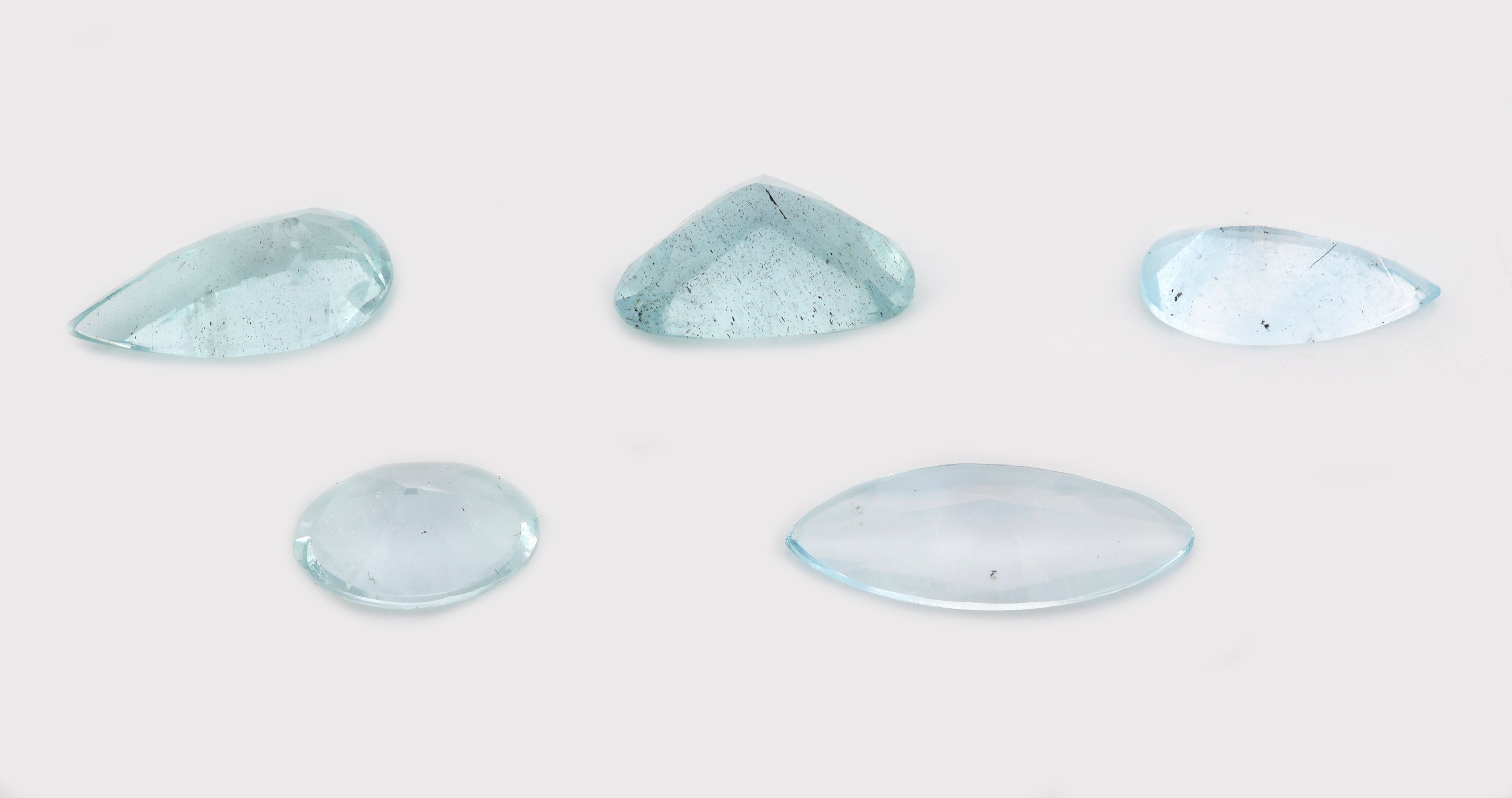 Detail a: Lot 5 lose Aquamarine zus. ca. 12.65 ct, versch. Schliffformen