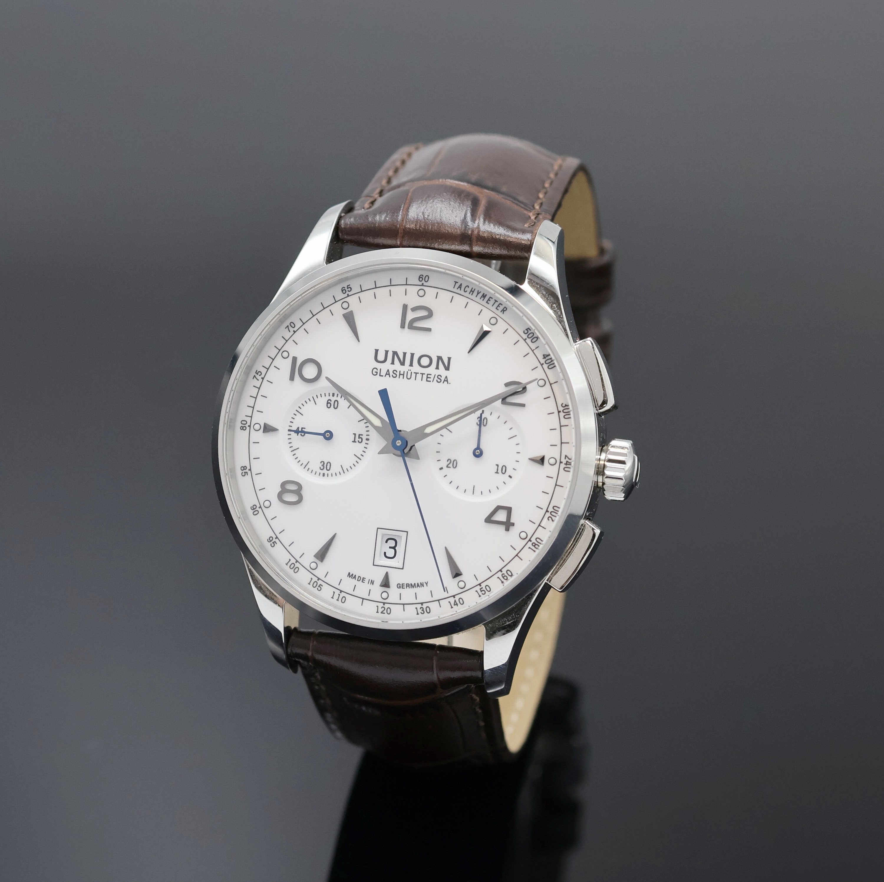 UNION GLASHÜTTE Noramis Herrenchronograph in Stahl, Deutschland um 2020, Automatik, beids. vergl. Geh., Boden 6-fach verschr., orig. Lederband m. ...