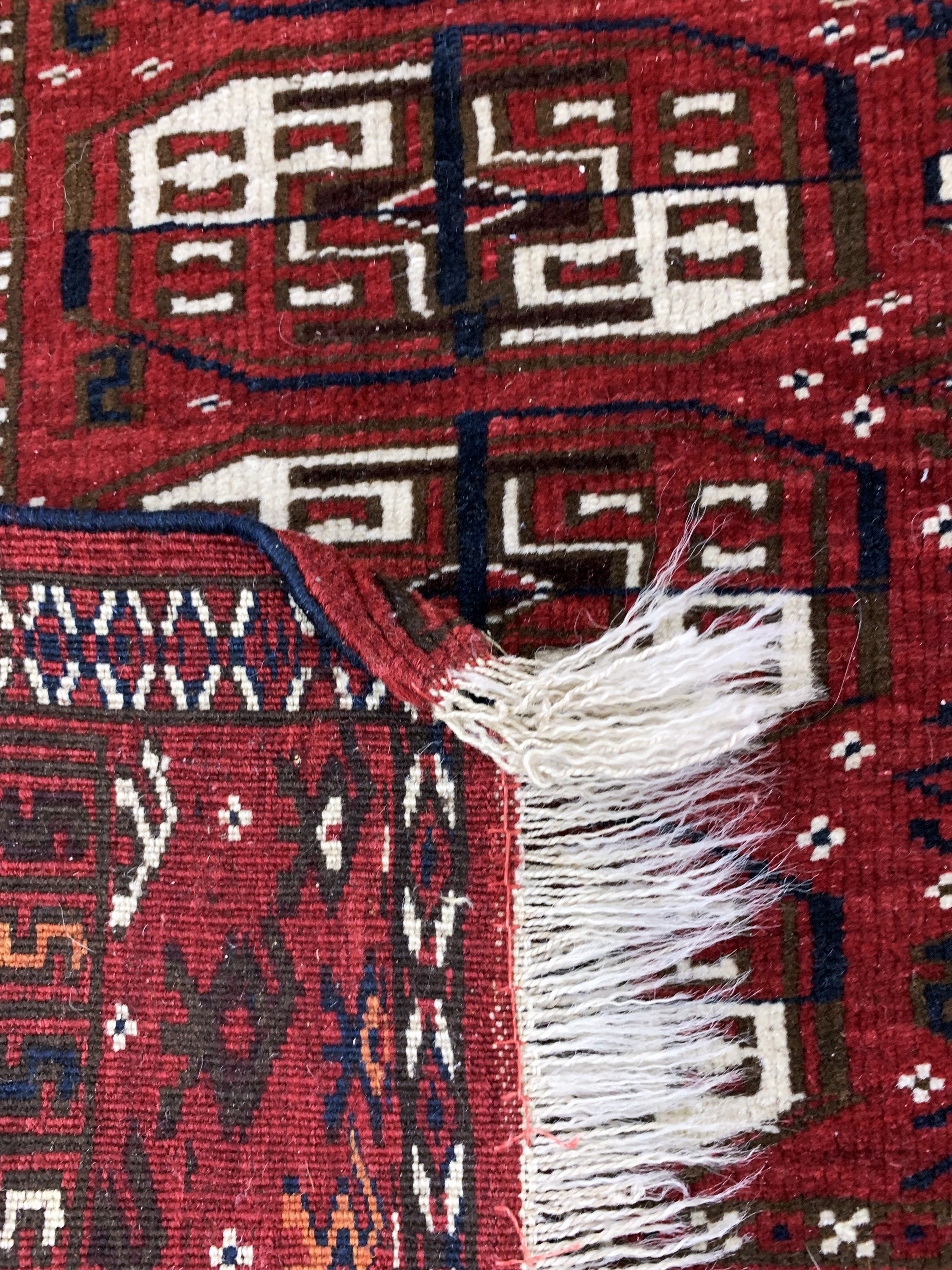 Detail d: Yomud alt, Turkmenistan, Anfang 20.Jhd, Wolle auf Wolle, ca. 150 x 110 cm, EHZ: 2