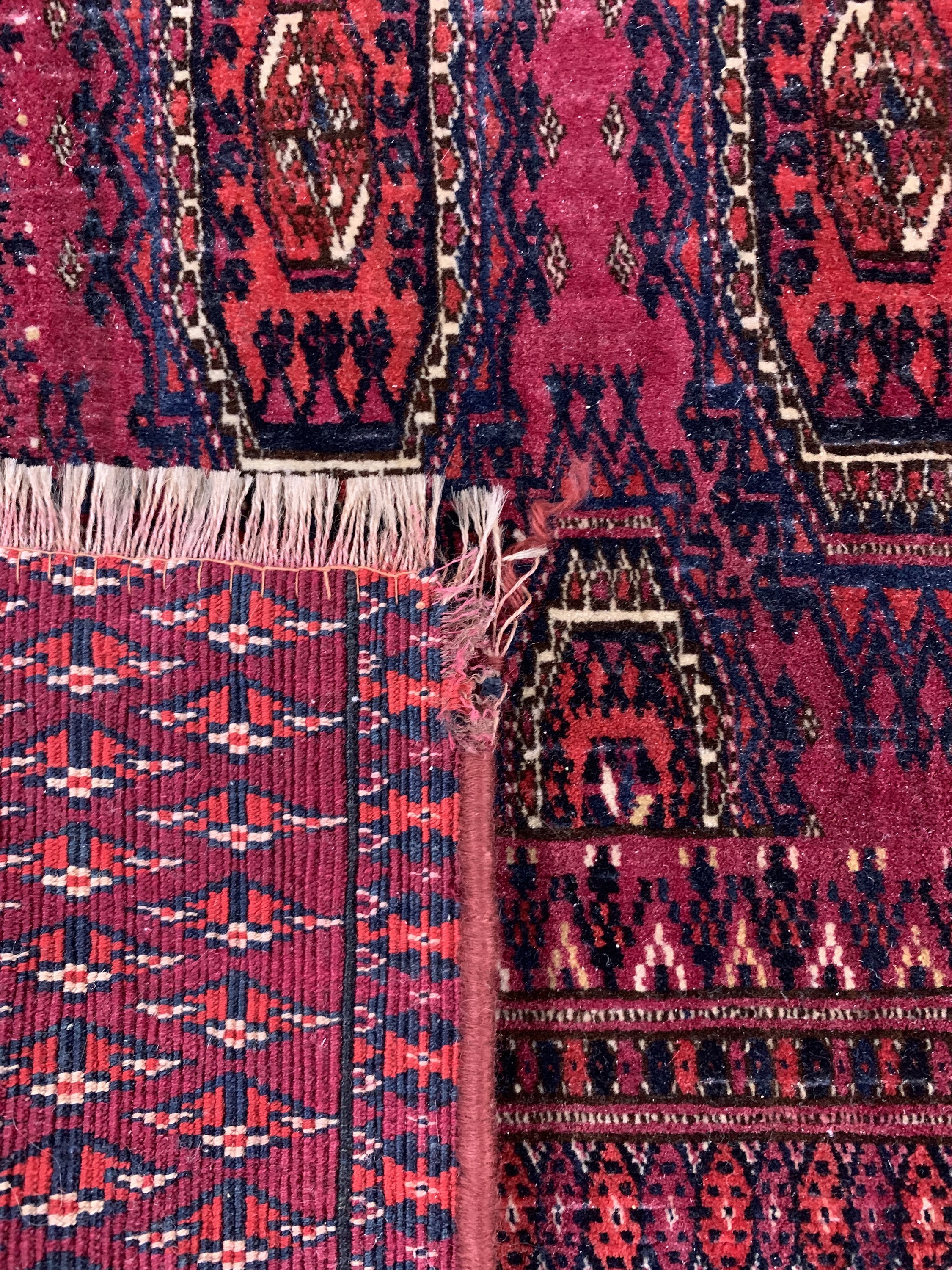 Detail b: 4 Lots Tschowal & Torba, Turkmenistan, um 1900, Wolle auf Wolle, ca. 160 x 72 cm, ca. 112 x 35 cm, ca. 115 x 40 cm, ca. 100 x 70 cm, EHZ: 2-3