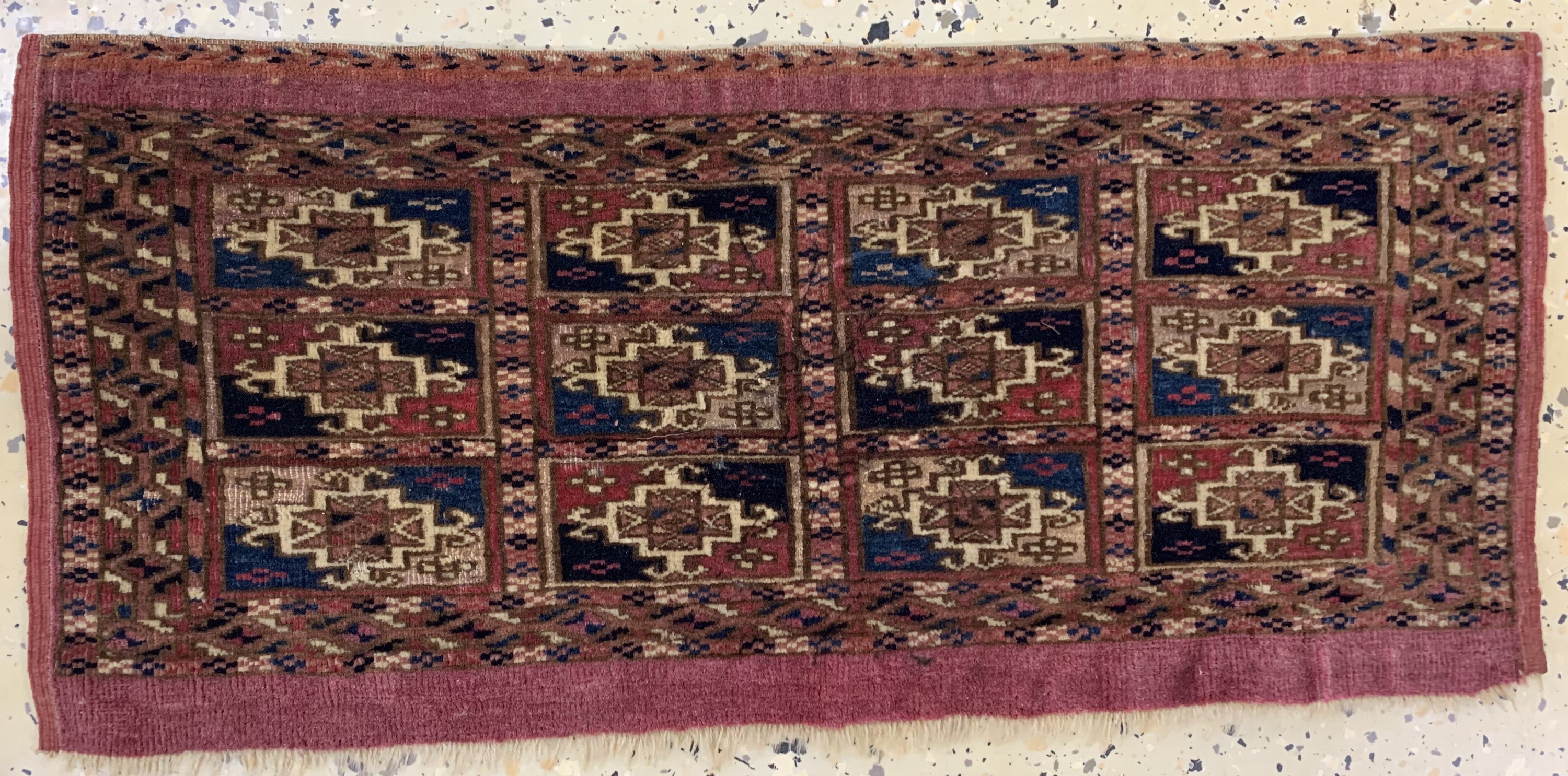 Detail f: 4 Lots Tschowal & Torba, Turkmenistan, um 1900, Wolle auf Wolle, ca. 160 x 72 cm, ca. 112 x 35 cm, ca. 115 x 40 cm, ca. 100 x 70 cm, EHZ: 2-3