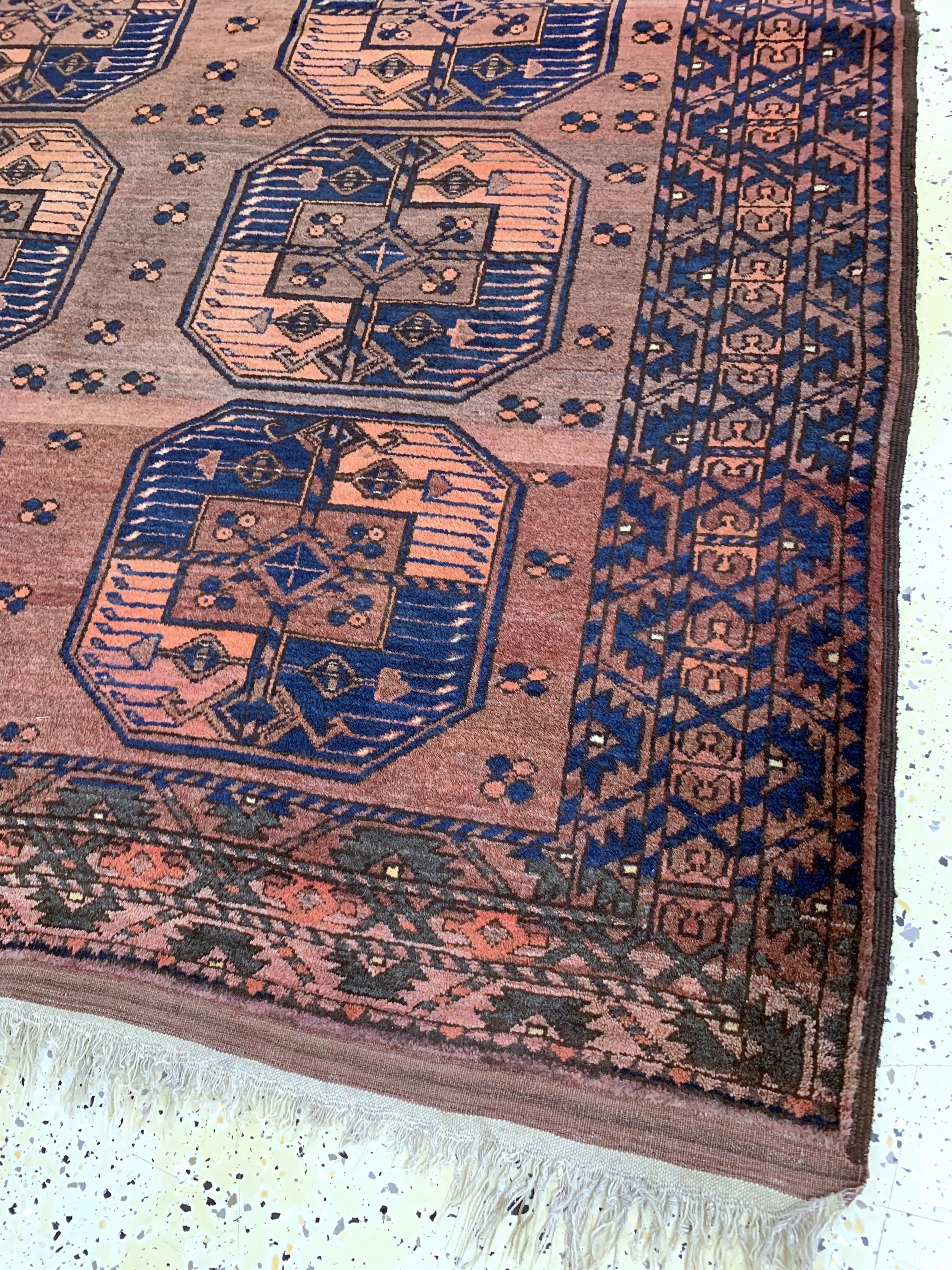 Detail c: Ersari alt, Afghanistan, Anfang 20.Jhd, Wolle auf Wolle, ca. 230 x 160 cm, EHZ: 2