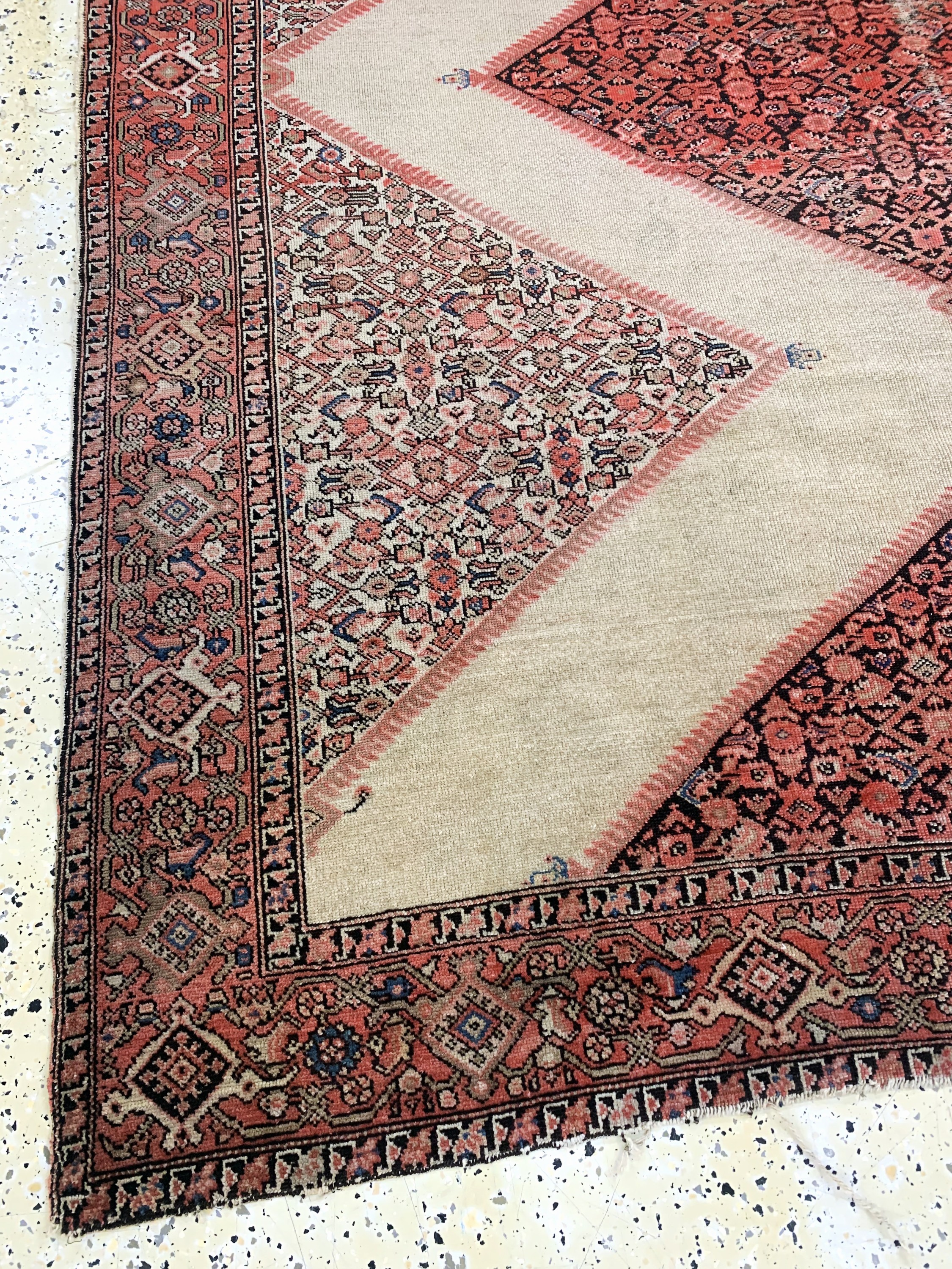 Detail e: Malayer antik, Persien, 19.Jhd, Wolle auf Baumwolle, ca. 295 x 170 cm, EHZ: 4