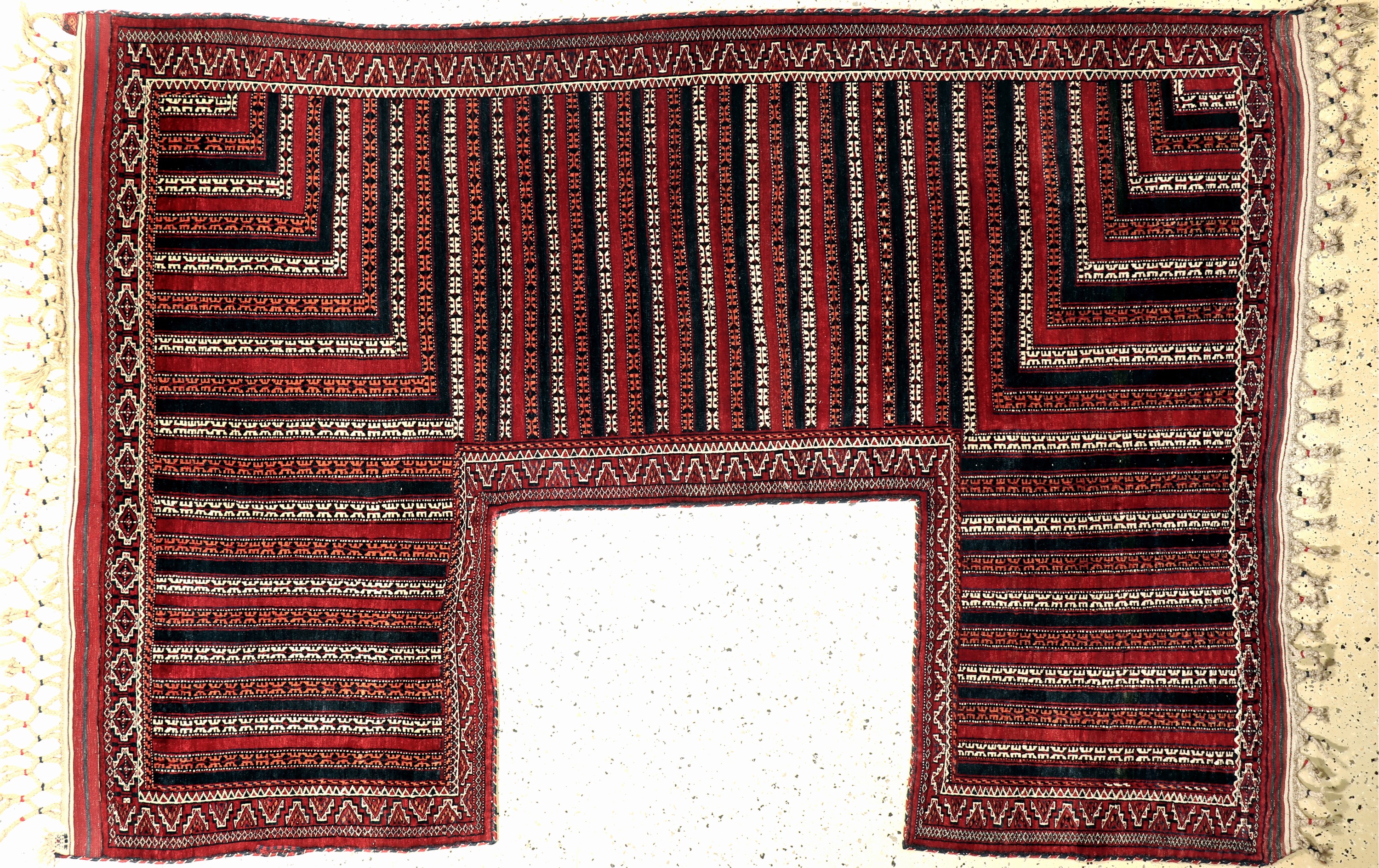 Yomud"Zelteingangsbehang", Turkmenistan, Anfang 20.Jhd, Wolle auf Wolle, ca. 260 x 182 cm, EHZ: 1-2