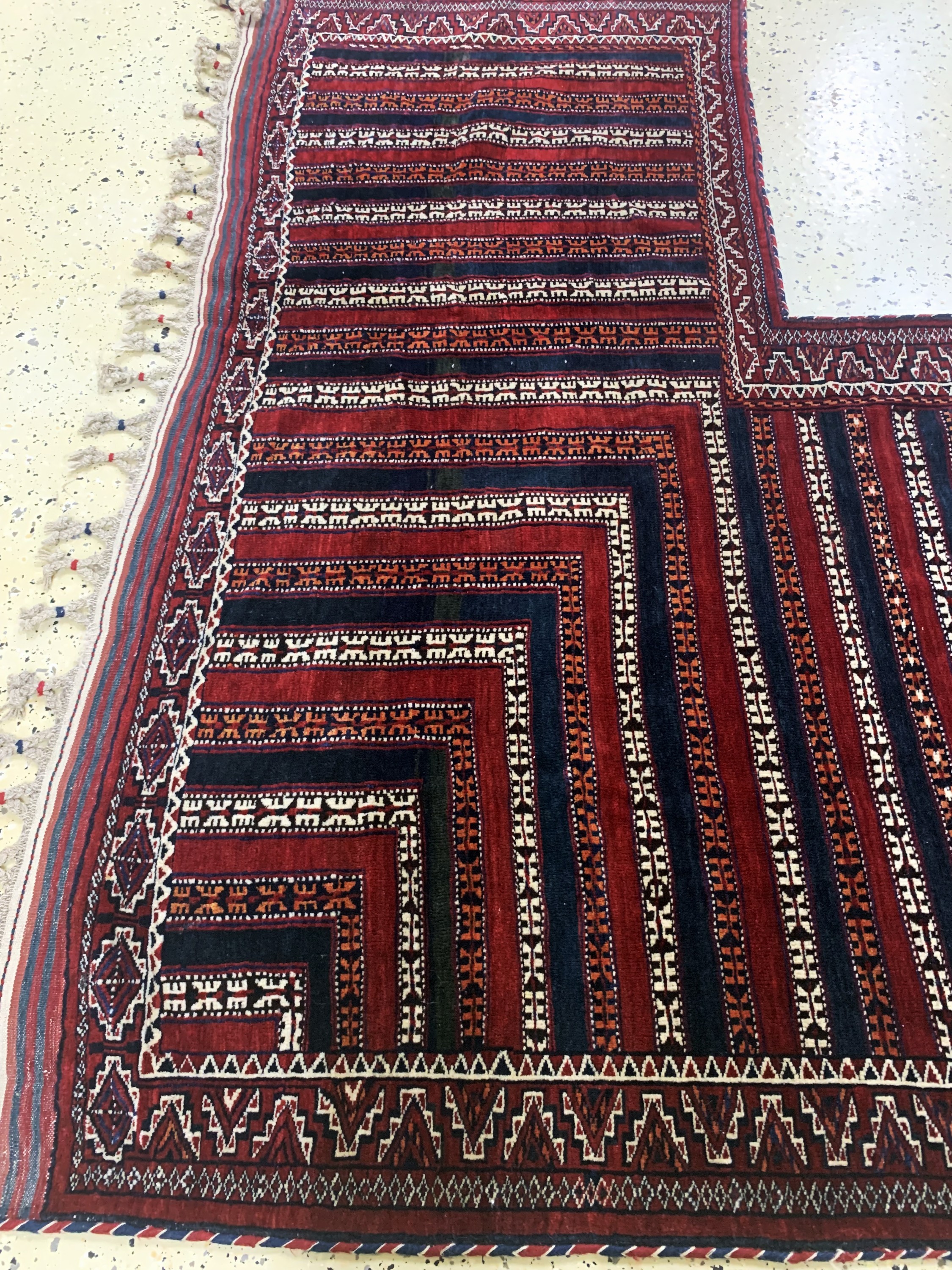 Detail d: Yomud"Zelteingangsbehang", Turkmenistan, Anfang 20.Jhd, Wolle auf Wolle, ca. 260 x 182 cm, EHZ: 1-2