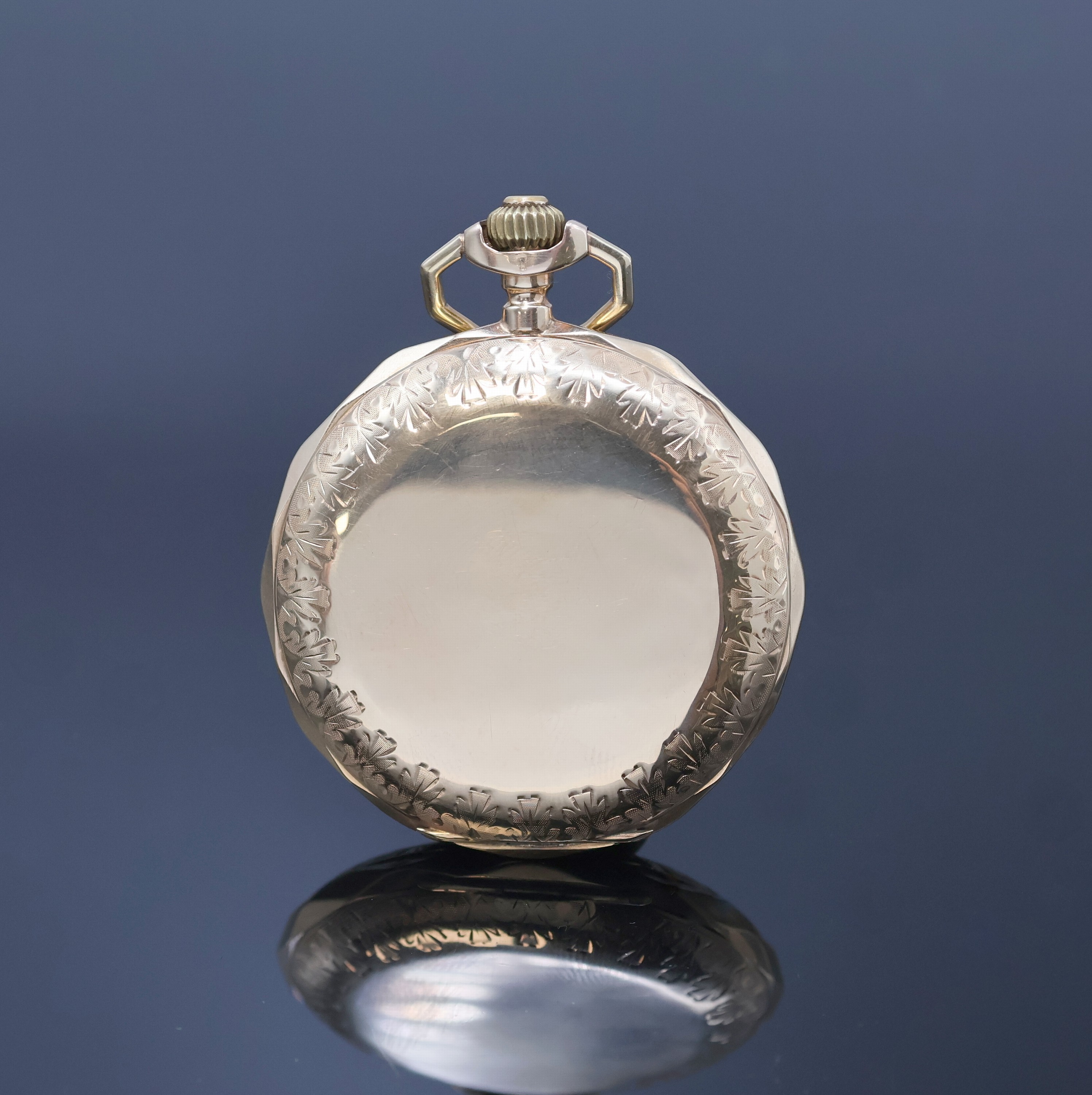 Detail a: MONOPOL DÜRRSTEIN Herrensavonette in RG 585/000, Deutschland um 1910, floral grav. Geh. dell., Metallcuvette, Emailzifferbl. leicht riss., arab. ...