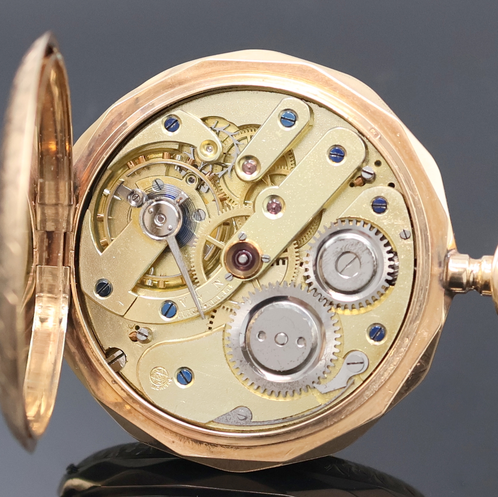 Detail f: MONOPOL DÜRRSTEIN Herrensavonette in RG 585/000, Deutschland um 1910, floral grav. Geh. dell., Metallcuvette, Emailzifferbl. leicht riss., arab. ...