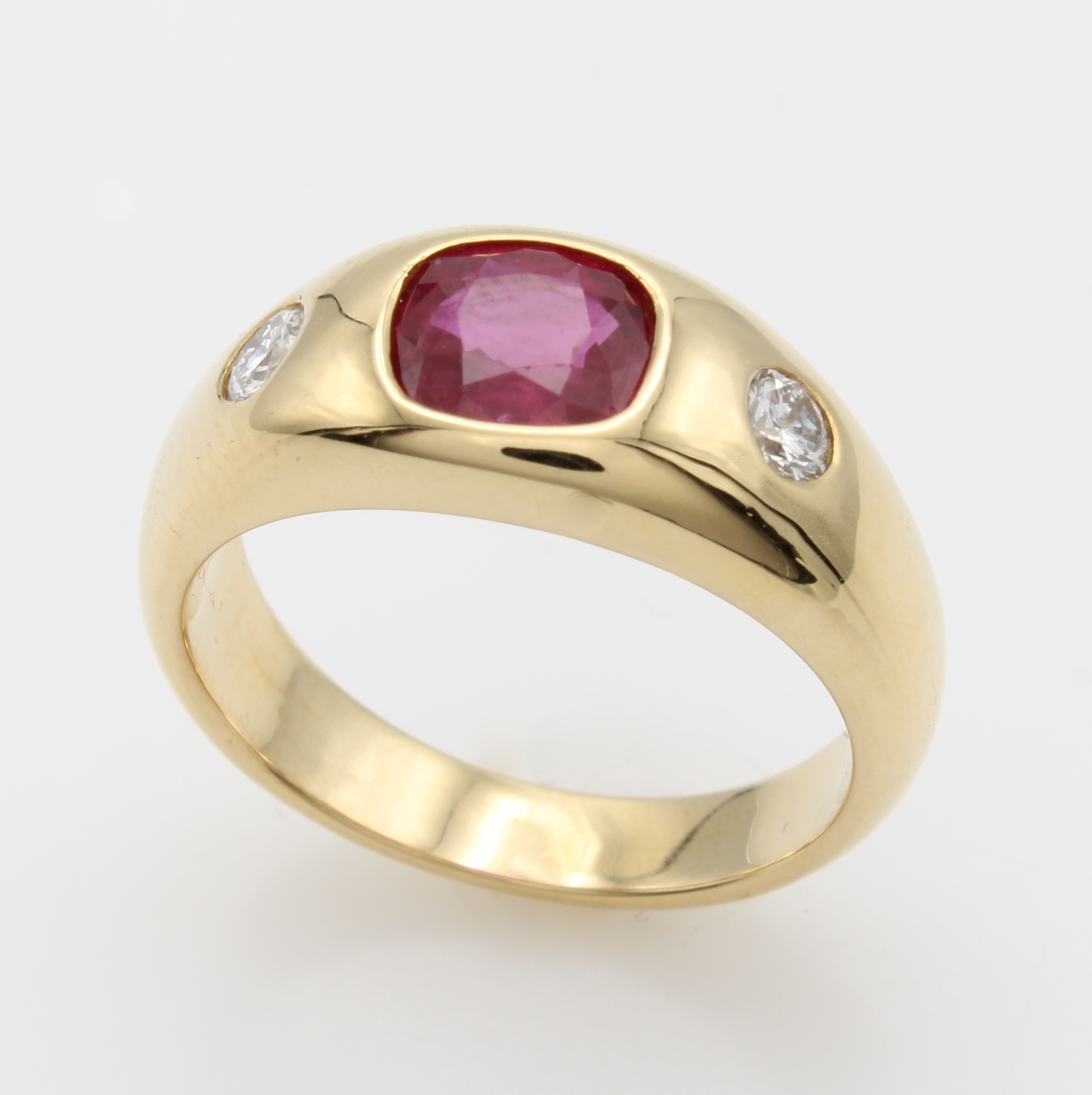 Image 26968443 - Bandring mit Rubin und Brillanten, GG 750/ 000, Rubin v. sehr schöner Farbe ca. 1.48 ...