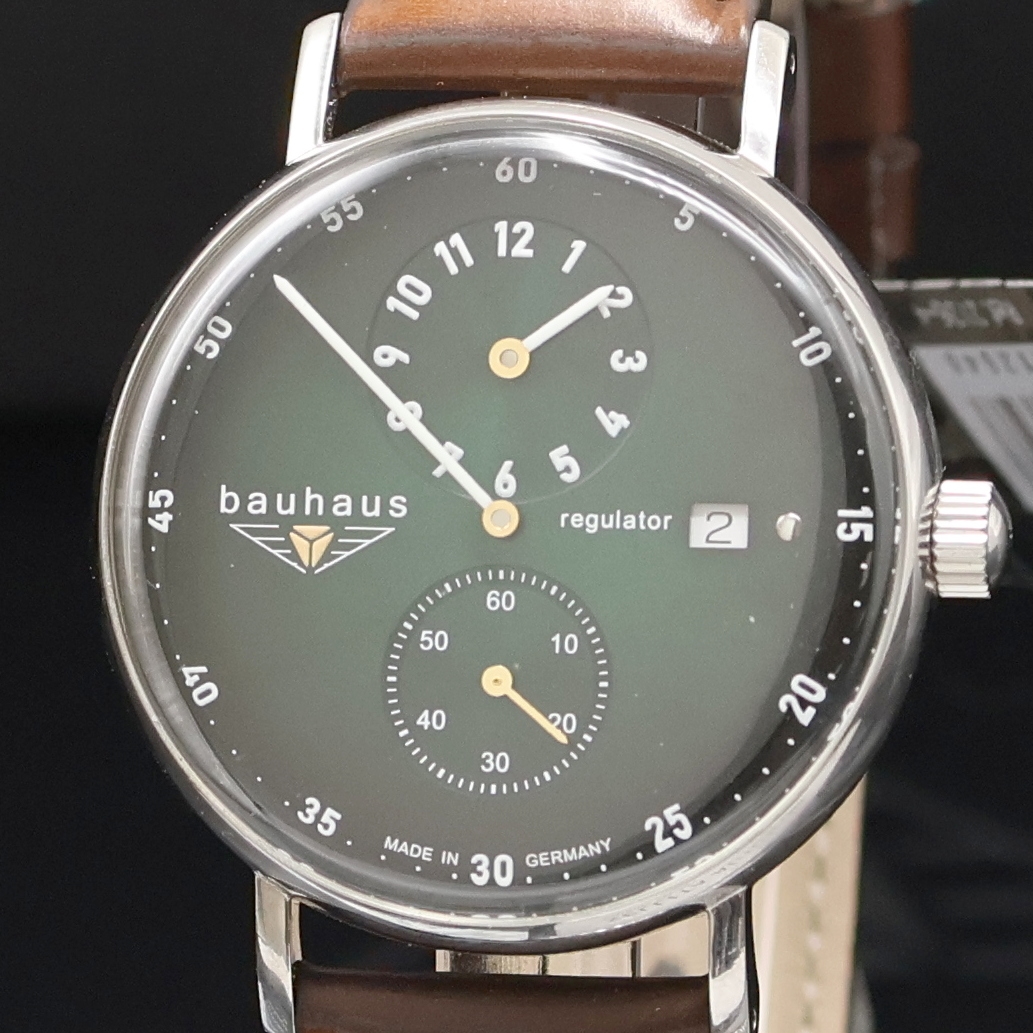 Detail a: BAUHAUS Classic Regulateur Herrenarmbanduhr Referenz 2126-4, Deutschland verk. lt. beil. Pap. 07/2024, beids. vergl. Edelstahlgeh., Boden verschr., ...