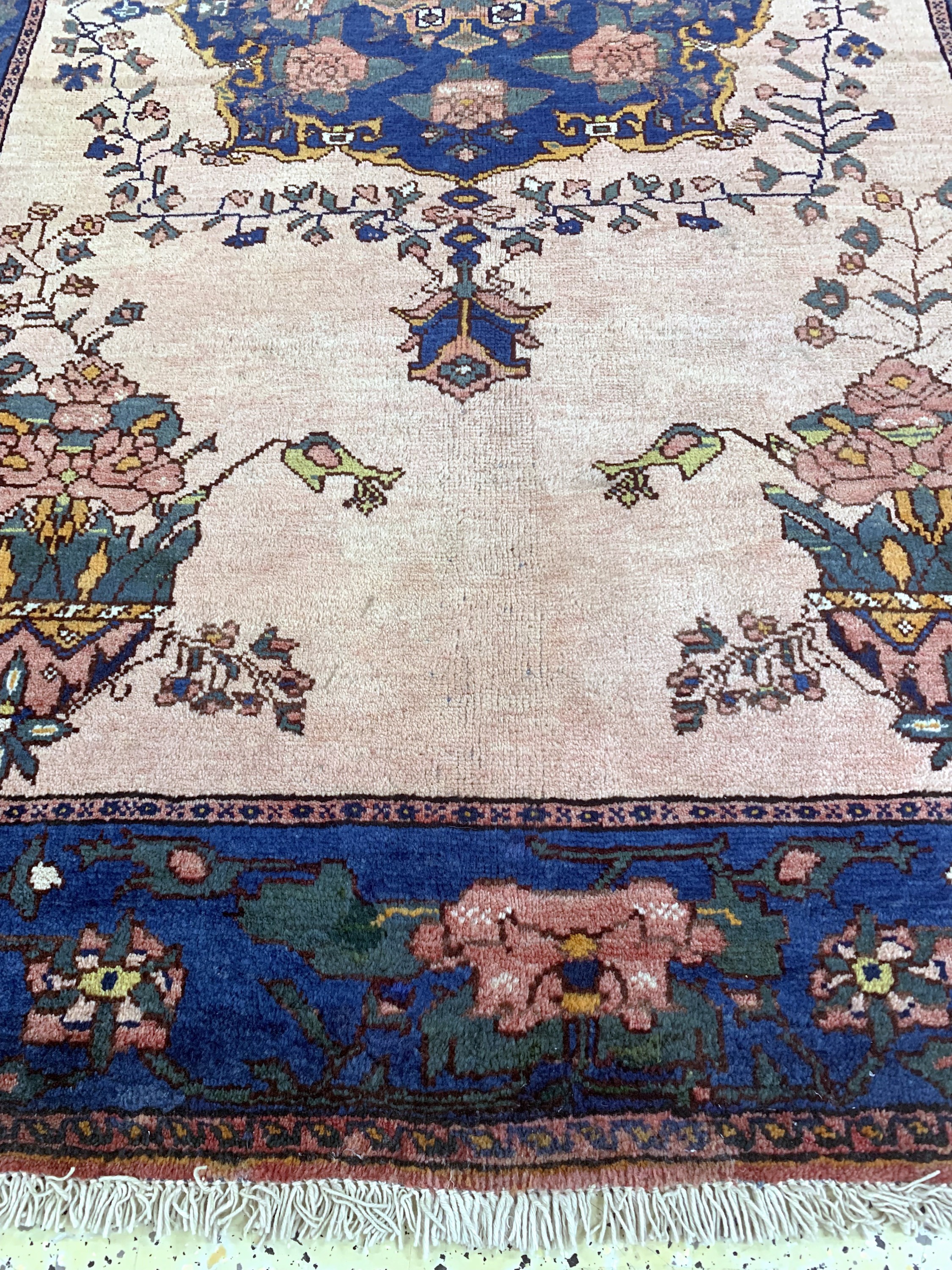 Detail f: Bachtiar alt, Persien, Anfang 20.Jhd, Wolleauf Baumwolle, ca. 205 x 154 cm, gereinigt, EHZ: 2-3, (restauriert)