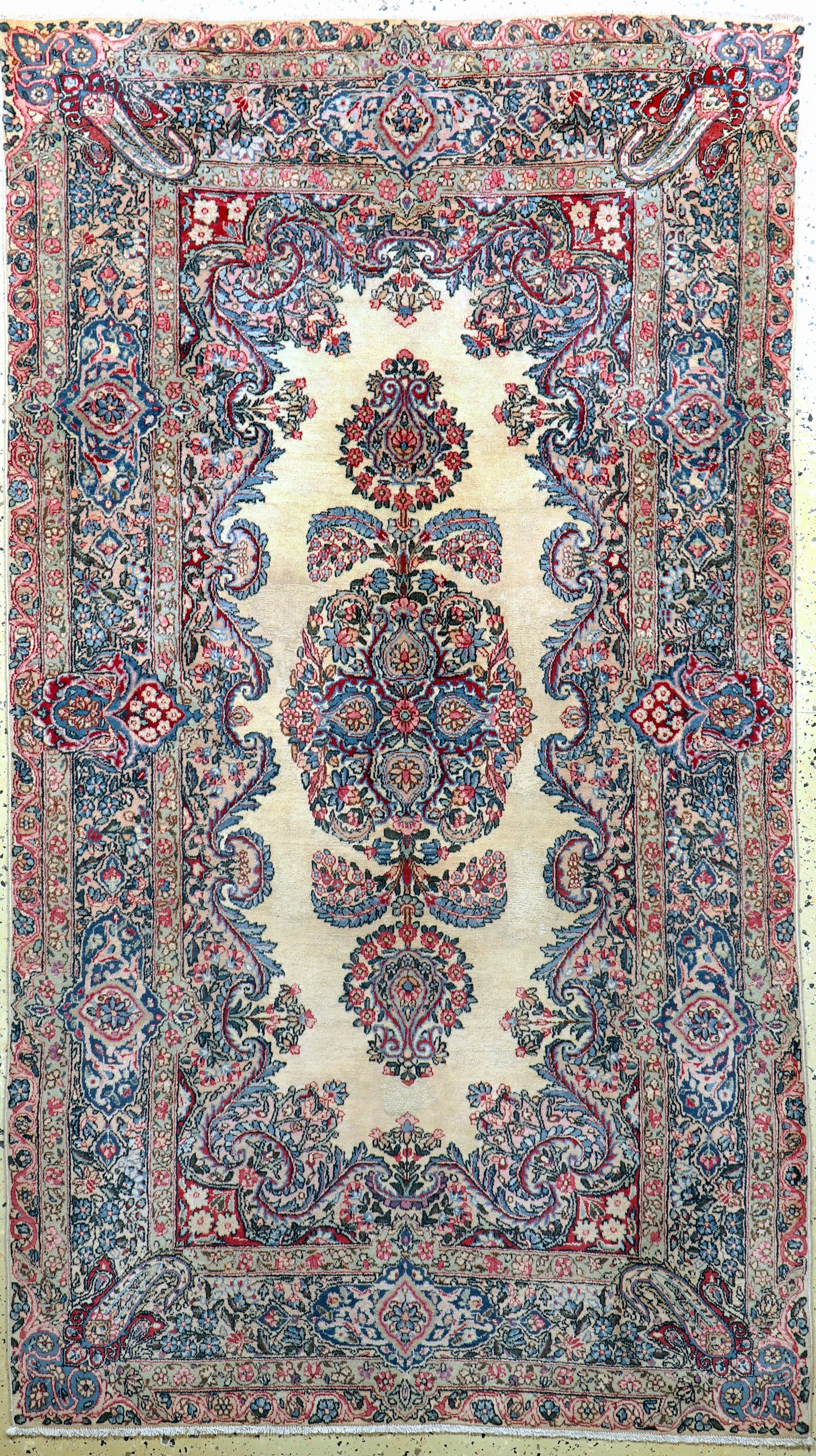 Kerman"Lawar"alt fein, Persien, Anfang 20.Jhd, Wolle auf Baumwolle, ca. 210 x 120 cm,gereinigt, EHZ: 2, (restaurierungen)
