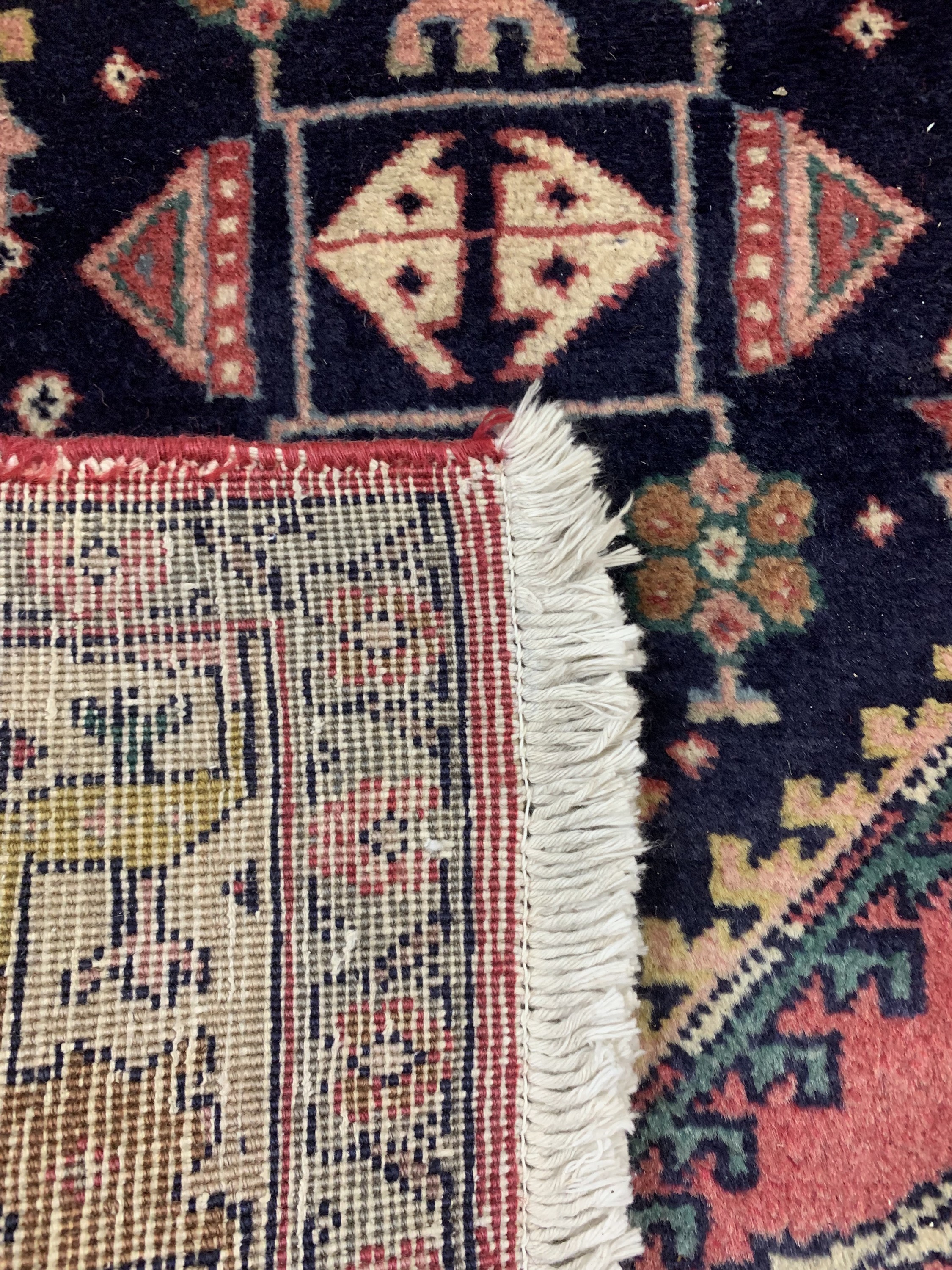 Detail e: Meschgin alt, Persien, Mitte 20.Jhd, Wolle auf Baumwolle, ca. 390 x 110 cm, gereinigt, EHZ: 2