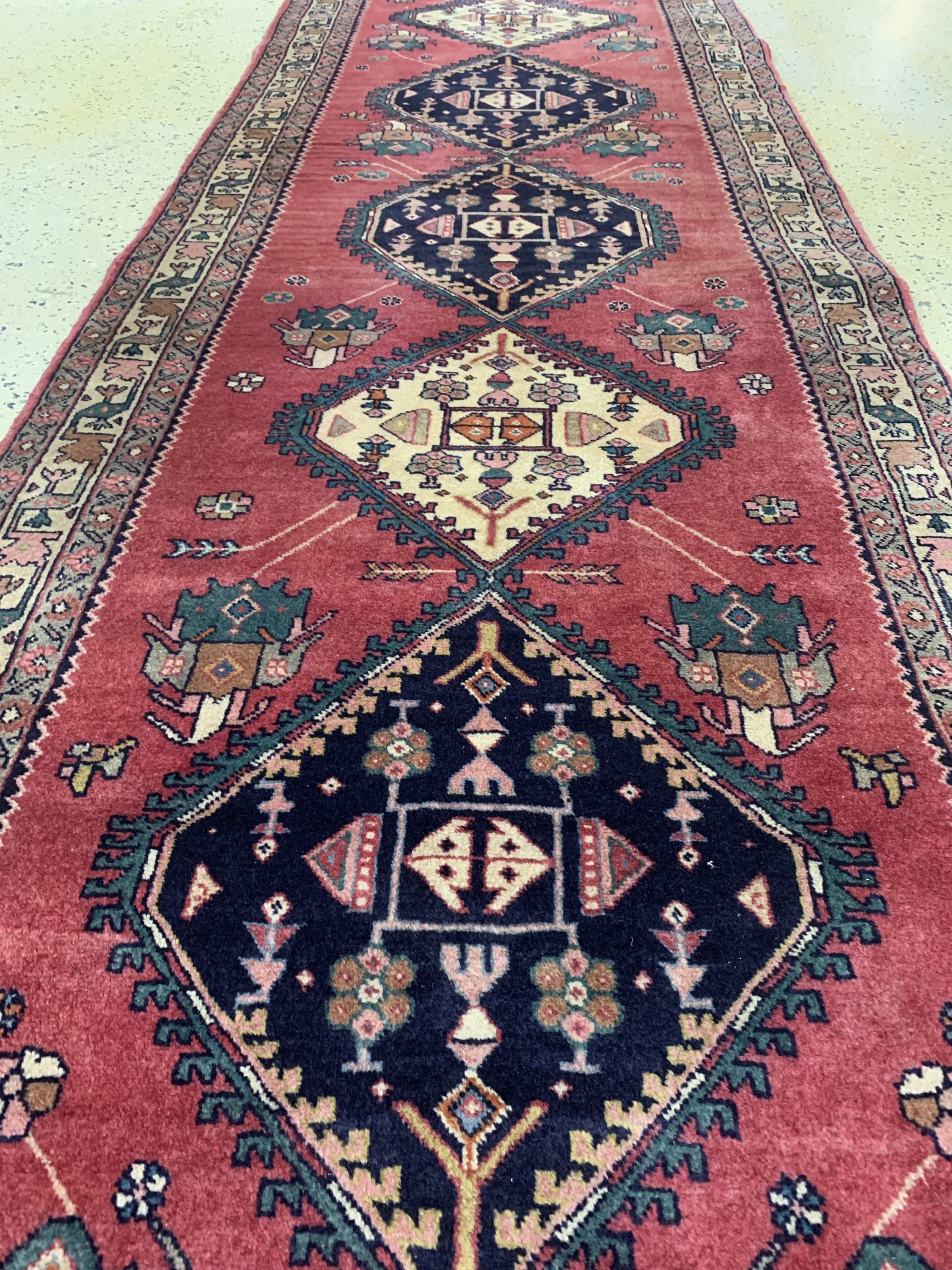 Detail d: Meschgin alt, Persien, Mitte 20.Jhd, Wolle auf Baumwolle, ca. 380 x 110 cm, gereinigt, EHZ: 2