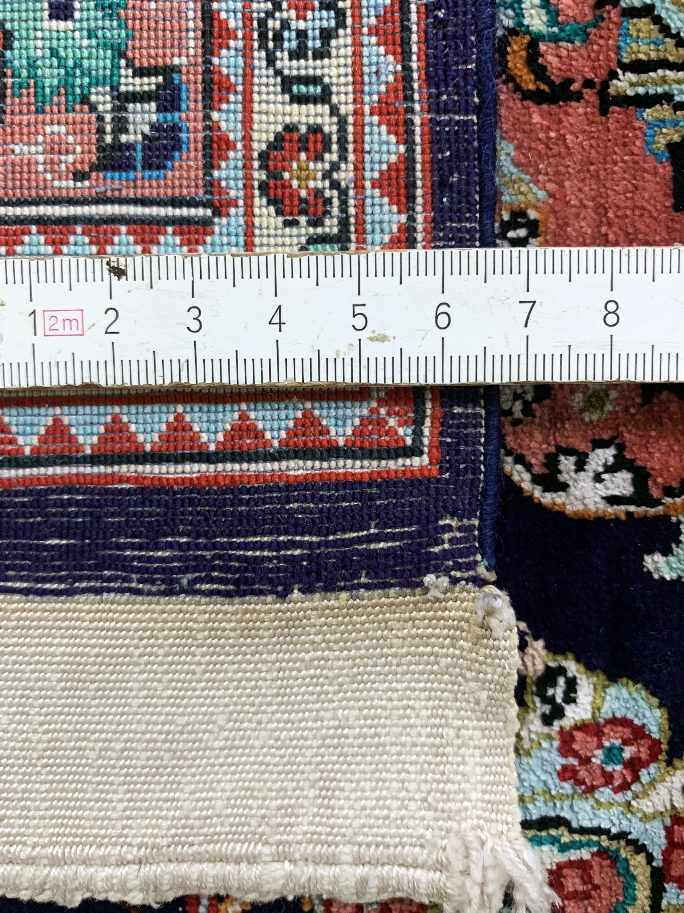Detail d: Ghom Seide fein, Persien, Ende 20.Jhd, reine Naturseide, ca. 125 x 77 cm, gereinigt, EHZ: 1-2