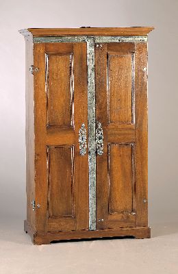 Image 26968803 - Seltener Tresorschrank/ Barock-Schrank, süddeutsch, um 1700, Nußbaum massiv, ...