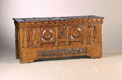 Image 26968808 - Marburger Hochzeitstruhe, um 1780, Eiche massiv, Front, Seiten und Deckel aufwendig ...