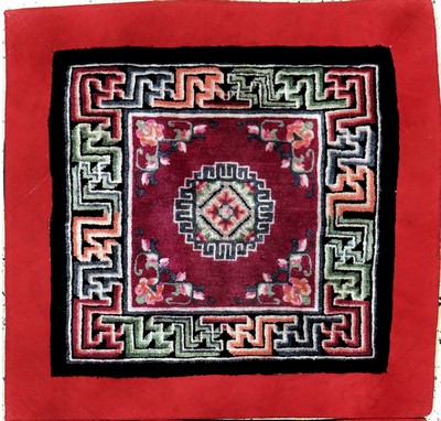 Image "Sitz-Meditationsmatte", Tibet, ca. 50 Jahre Wolle auf Baumwolle, ca. 80 x 80 ...