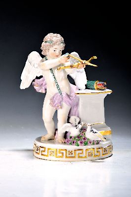 Image 26968920 - Porzellanfigur, Meissen, um 1890, Amor mit Pfeil und Bogen, Entwurf M.V. Acier, ...