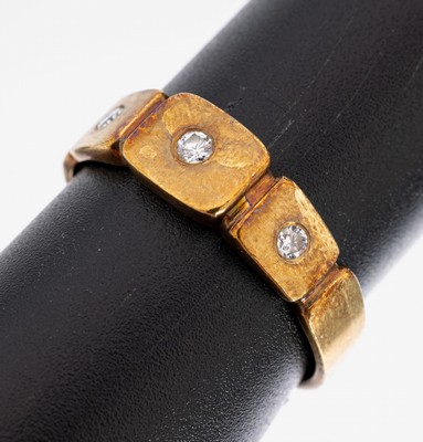 Image 26968977 - 14 kt Gold Brillant-Ring, GG 585/000, 3 Brillanten zus. ca. 0.06 ct Weiß/si, ca. ...