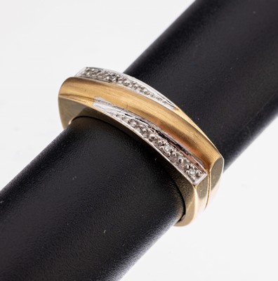 Image 26968991 - 14 kt Gold Diamant-Ring, GG/WG 585/000, 4 Diamanten zus. ca. 0.03 ct Weiß/si, ca. ...