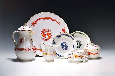 Image 26969085 - Kaffeeservice, Meissen, erste Hälfte 20. Jh., reicher Drache, bunt, Porzellan, ...