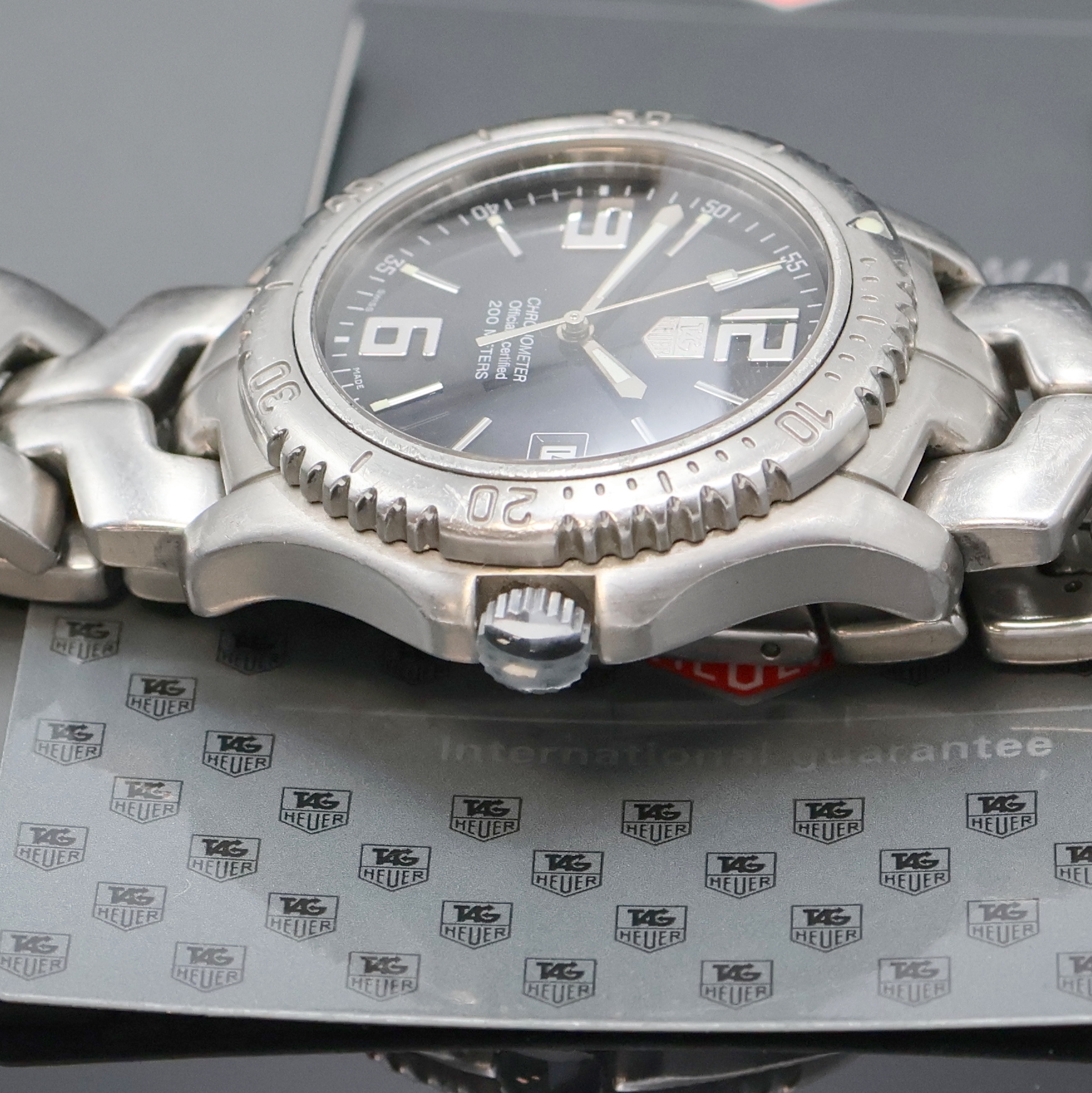 Detail d: TAG HEUER Chronometer Armbanduhr in Stahl Referenz WT5110, Schweiz lt. orig. Papier verk. 2001, Automatik, verschr. Geh., eins. drehb. Lunette m. ...