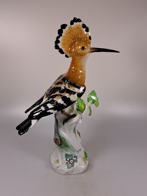 26969287a - Porzellanfigur, Meissen, Anfang 20. Jh., Wiedehopf auf Baumstumpf, Entwurf J.J. ...