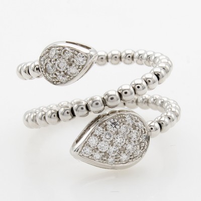 26969397b - Spiralkugelring mit Brillanten, WG 750/000, Brill. zus. ca. 0.52 ct feines Weiß/si, l. ...