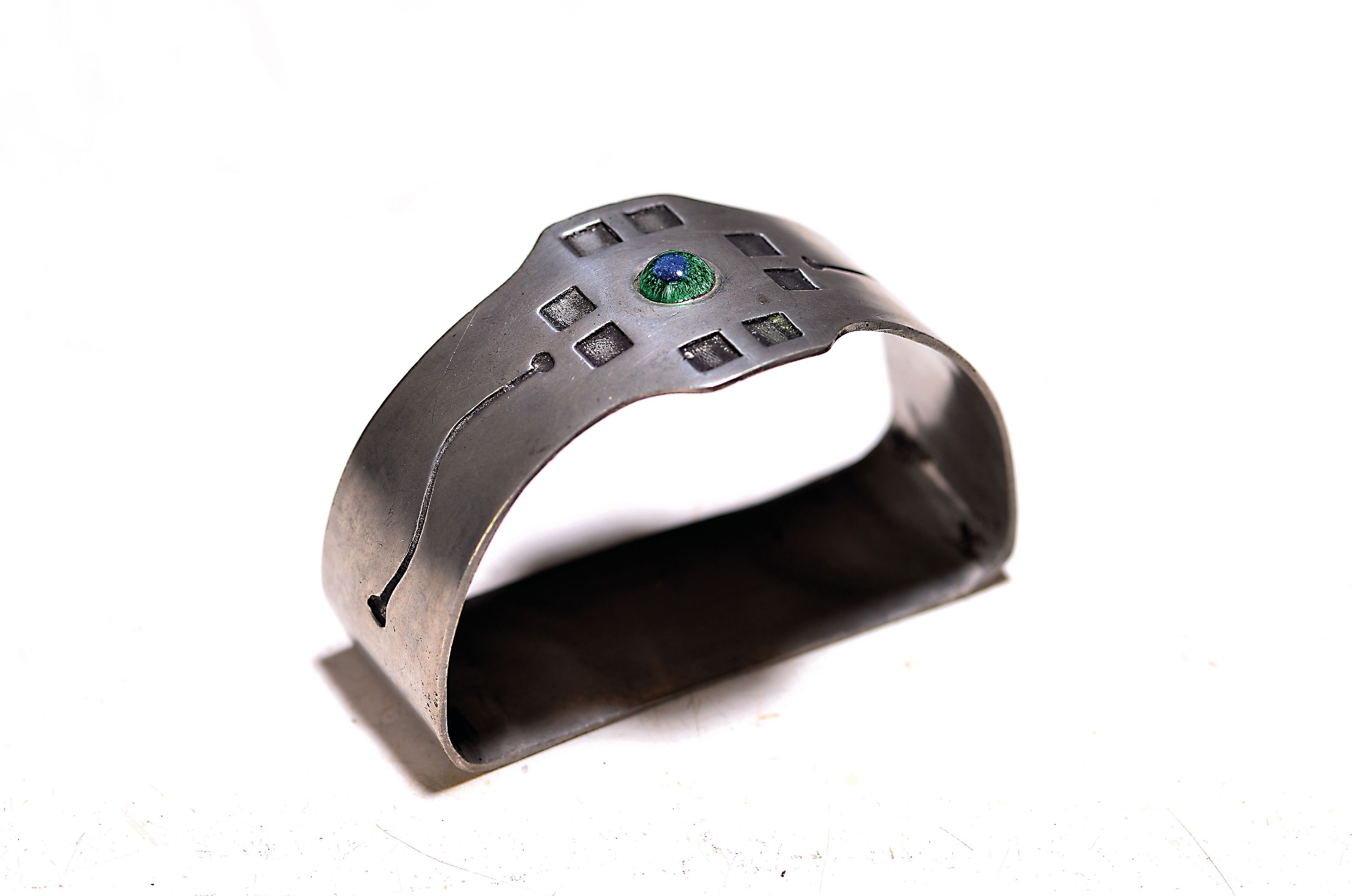 Image 26969449 - Serviettenring, Schule Peter Behrens, Osiris Metallwarenfabrik, Walter Scherf, Nürnberg, ...