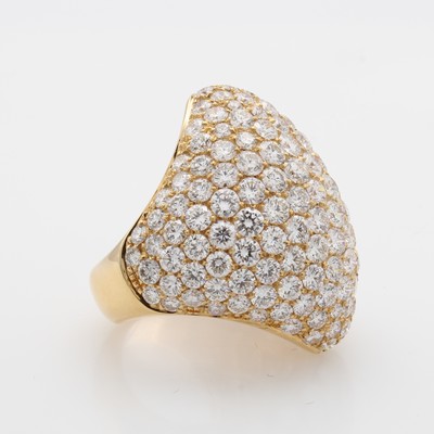 26969401b - Ring mit Brillanten, RoséG 750/000, 167 Brill. zus. ca. 13.80 ct feines Weiß/si, ...