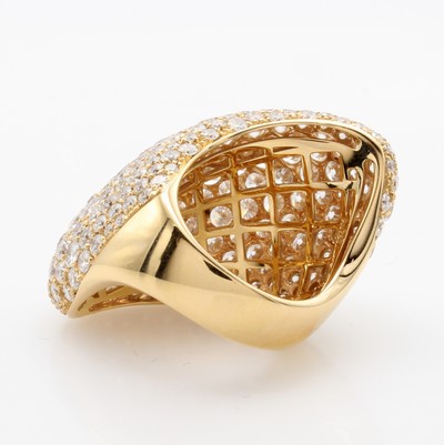 26969402c - Ring mit Brillanten, RoséG 750/000, 189 Brill. zus. ca. 14.83 ct feines Weiß/si, ...