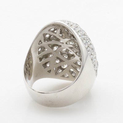 26969405c - Ring mit Brillanten, WG 750/000, 85 Brill. zus. ca. 7.50 ct feines Weiß/vs, verbödet, ...