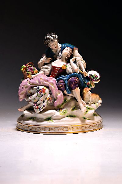 Image Große Porzellanfigurengruppe, Volkstedt Thüringen, um 1900, Schäferpaar, Korb mit ...