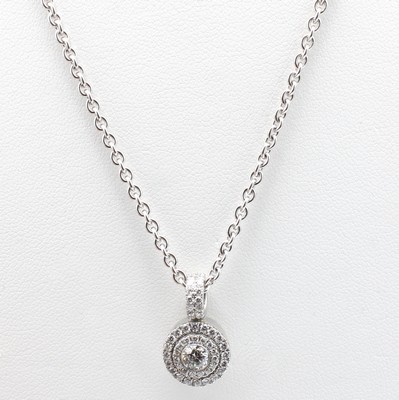 Image 26969415 - Anhänger mit Brillanten an Kette, WG 750/000, mittig gef. Brill. ca. 0.31 ct feines ...