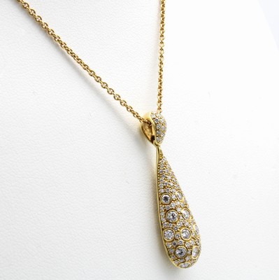 26969435a - Anhänger mit Brillanten an Kette, GG 750/000, tropfenförm. Anhänger bes. ...