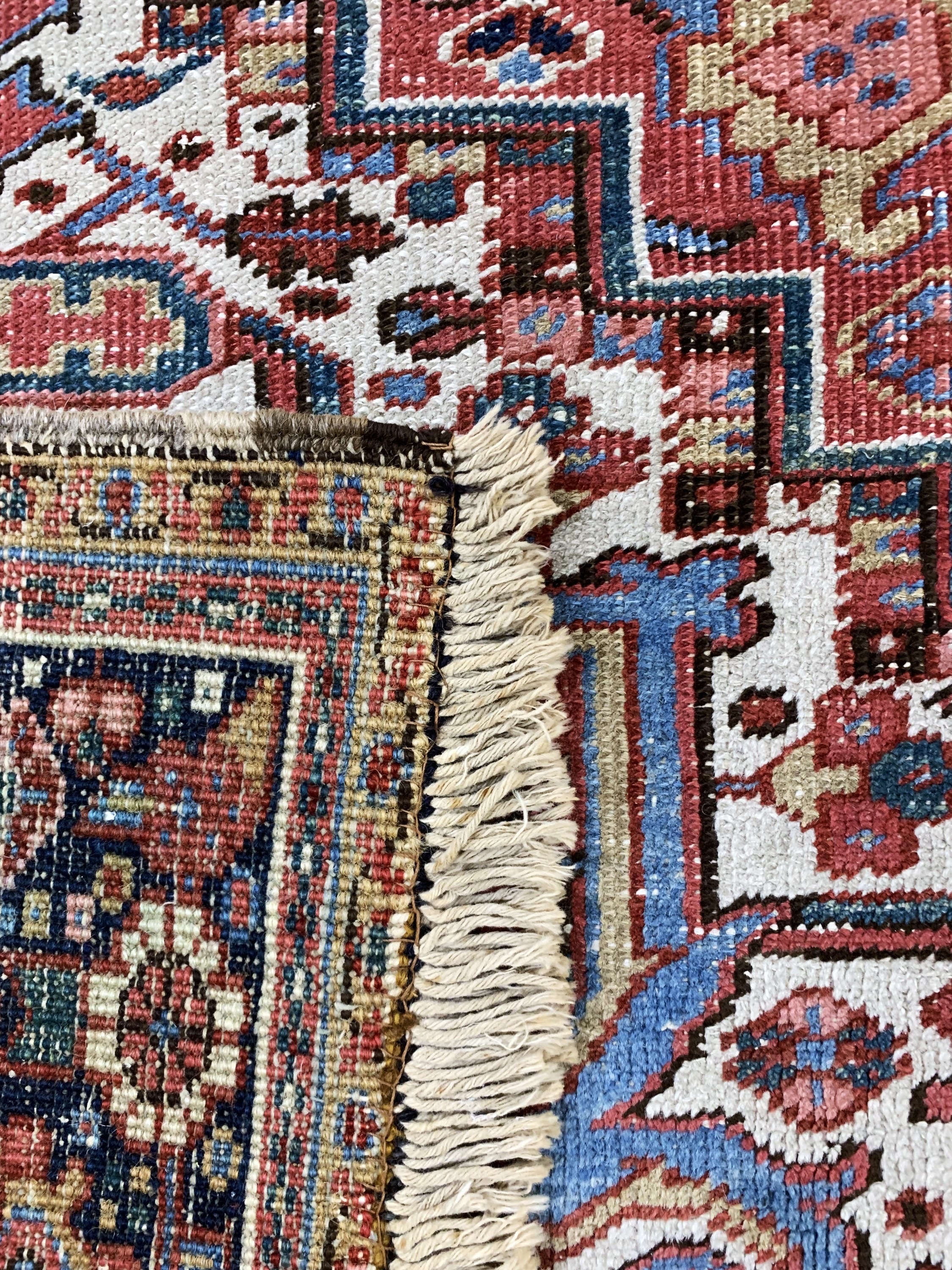 Detail g: Heriz alt, Persien, Anfang 20.Jhd, Wolle auf Baumwolle, ca. 340 x 240 cm, EHZ: 3