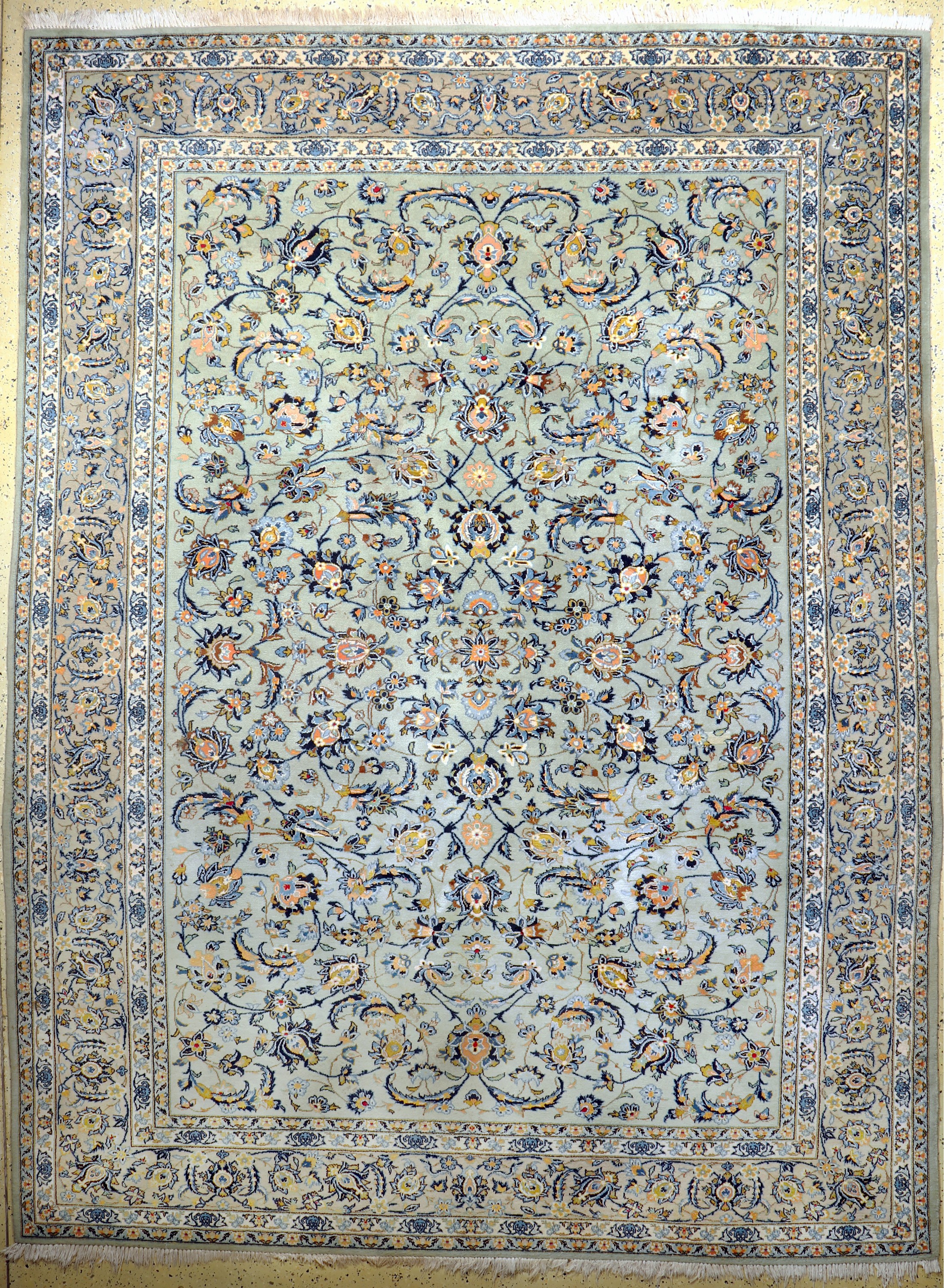 Keschan, Persien, Mitte 20.Jhd, Wolle auf Baumwolle, ca. 360 x 265 cm, Reinigungsbedürftig, EHZ: 2