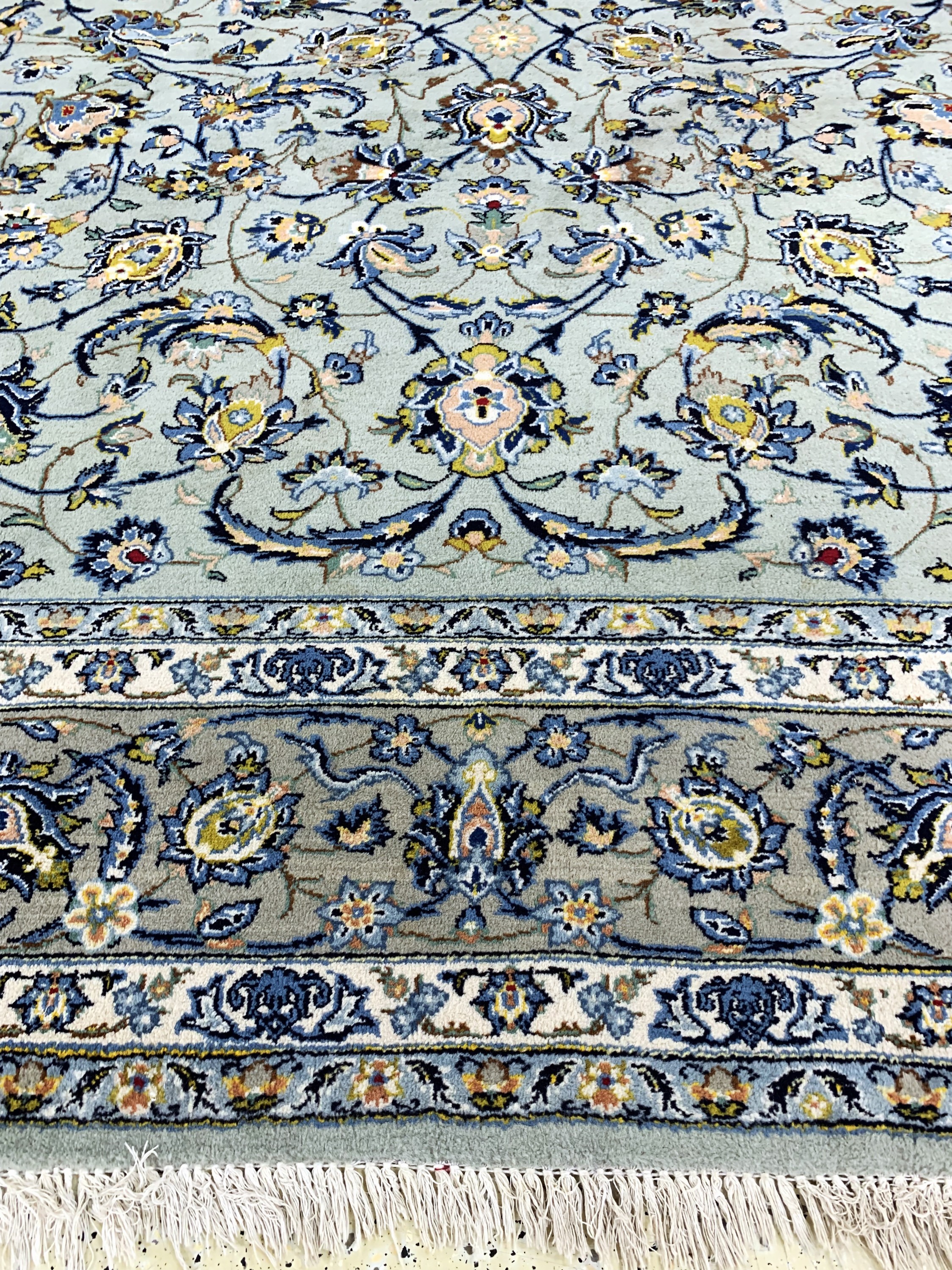 Detail f: Keschan, Persien, Mitte 20.Jhd, Wolle auf Baumwolle, ca. 360 x 265 cm, Reinigungsbedürftig, EHZ: 2