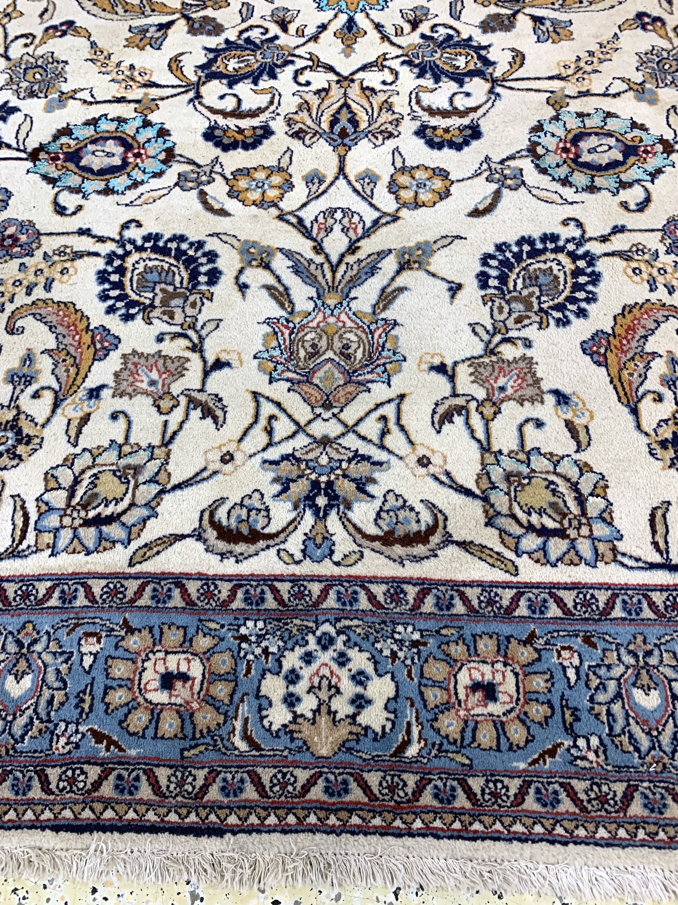Detail f: Ghom alt, Persien, Mitte 20.Jhd, Wolle mit Seide, ca. 330 x 230 cm, Reinigungsbedürftig, EHZ: 2-3