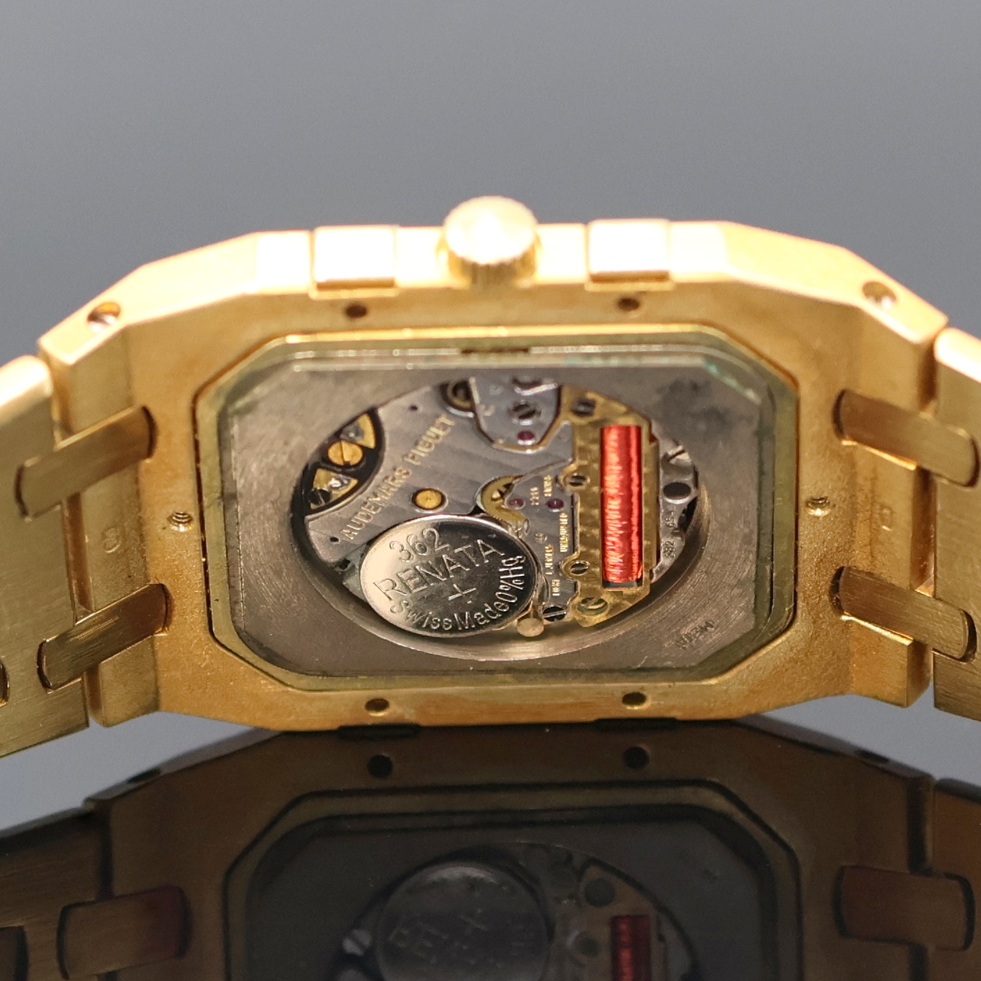 Detail f: AUDEMARS PIGUET Royal Oak seltene Armbanduhr in GG 750/000 Referenz 56049, Schweiz 1980er Jahre, C-Serie, massives Geh. inkl. Gliederband m. ...