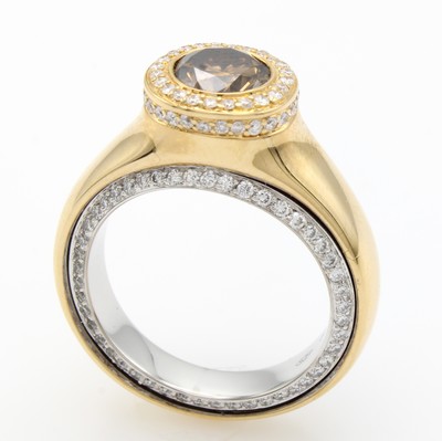 26969884a - Ring mit Brillanten, RG/WG 750/000, runder Brill. in erhöhtem Ringkopf ca. 1.08 ct ...