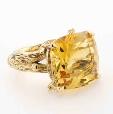 Image 26969940 - Massiver Ring mit Citrin, RoséG 750/000, Citrin ca. 27.82 ct, Ringschiene in Form ...