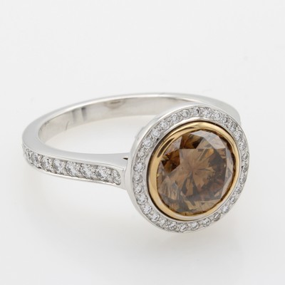 26969959b - Ring mit Brillanten, WG 750/000, 1 Brill. in RG-Fassung ca. 2.12 ct orange-brown/si, 52 ...