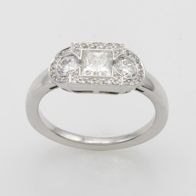 Image 26969966 - Ring mit Diamant und Brillanten, WG 750/000,1 Diam. im Princess-Cut ca. 0.51 ct feines ...